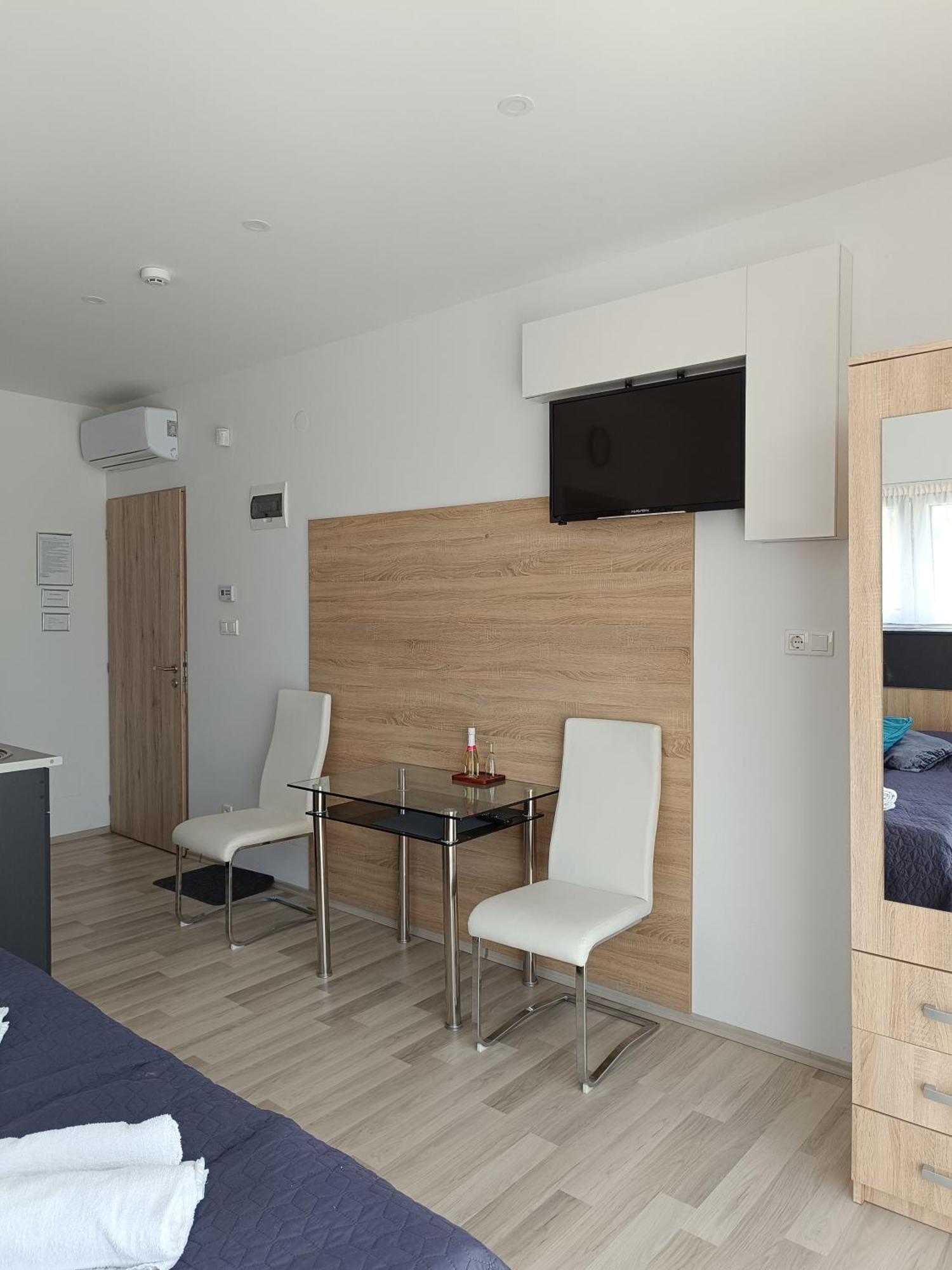 Ujhely Apartmanhaz Siofok Dış mekan fotoğraf