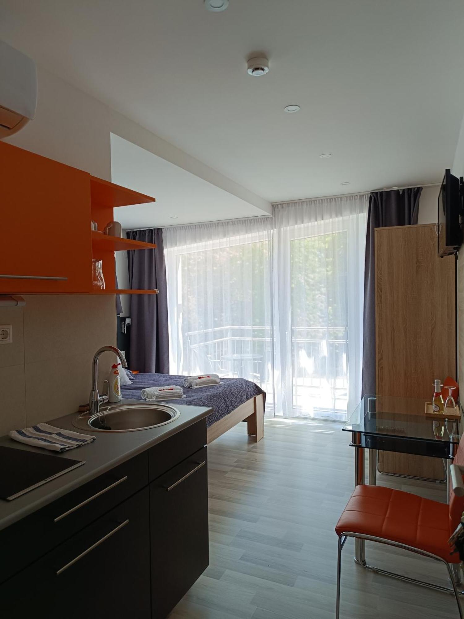 Ujhely Apartmanhaz Siofok Dış mekan fotoğraf