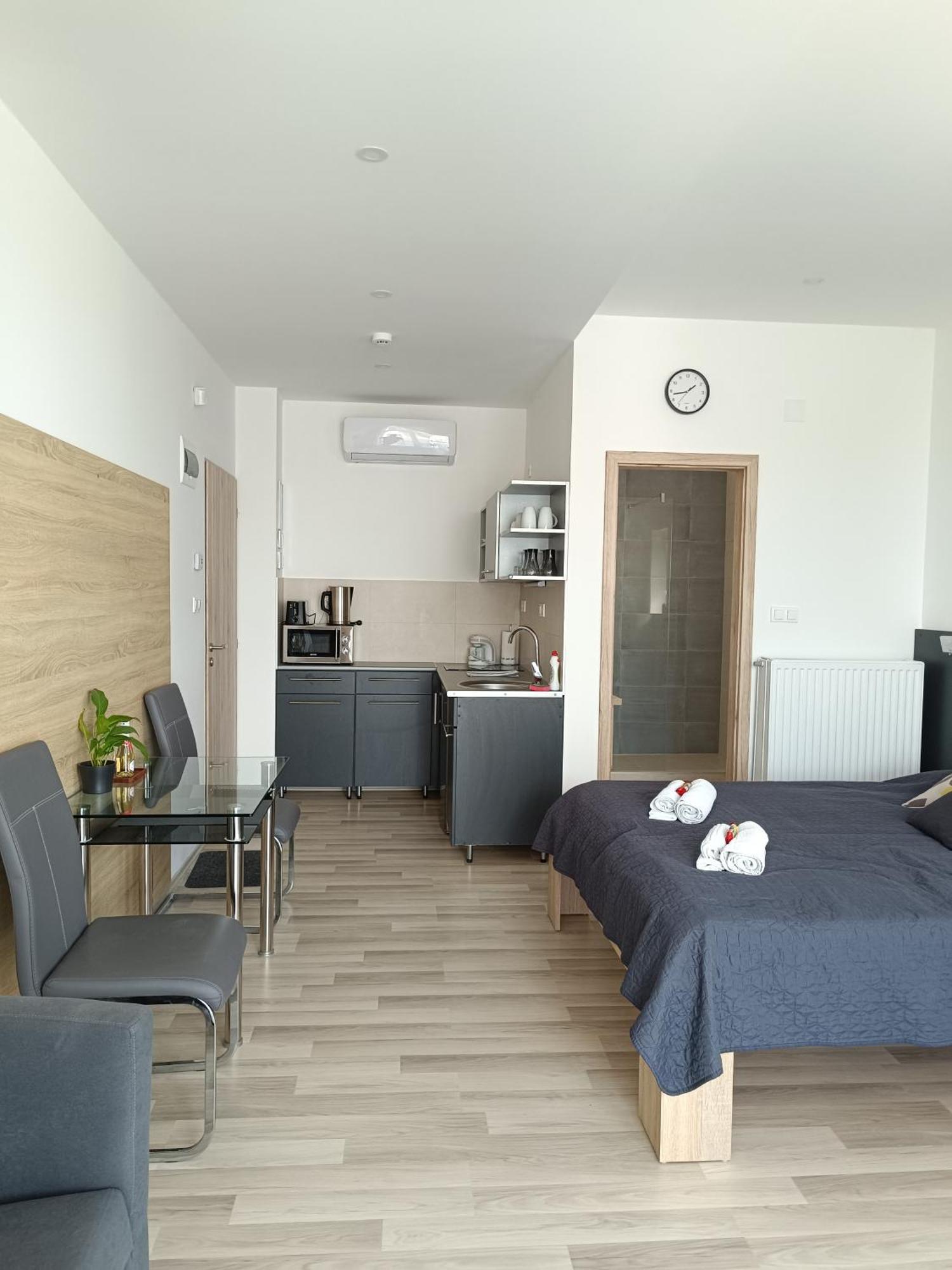 Ujhely Apartmanhaz Siofok Dış mekan fotoğraf
