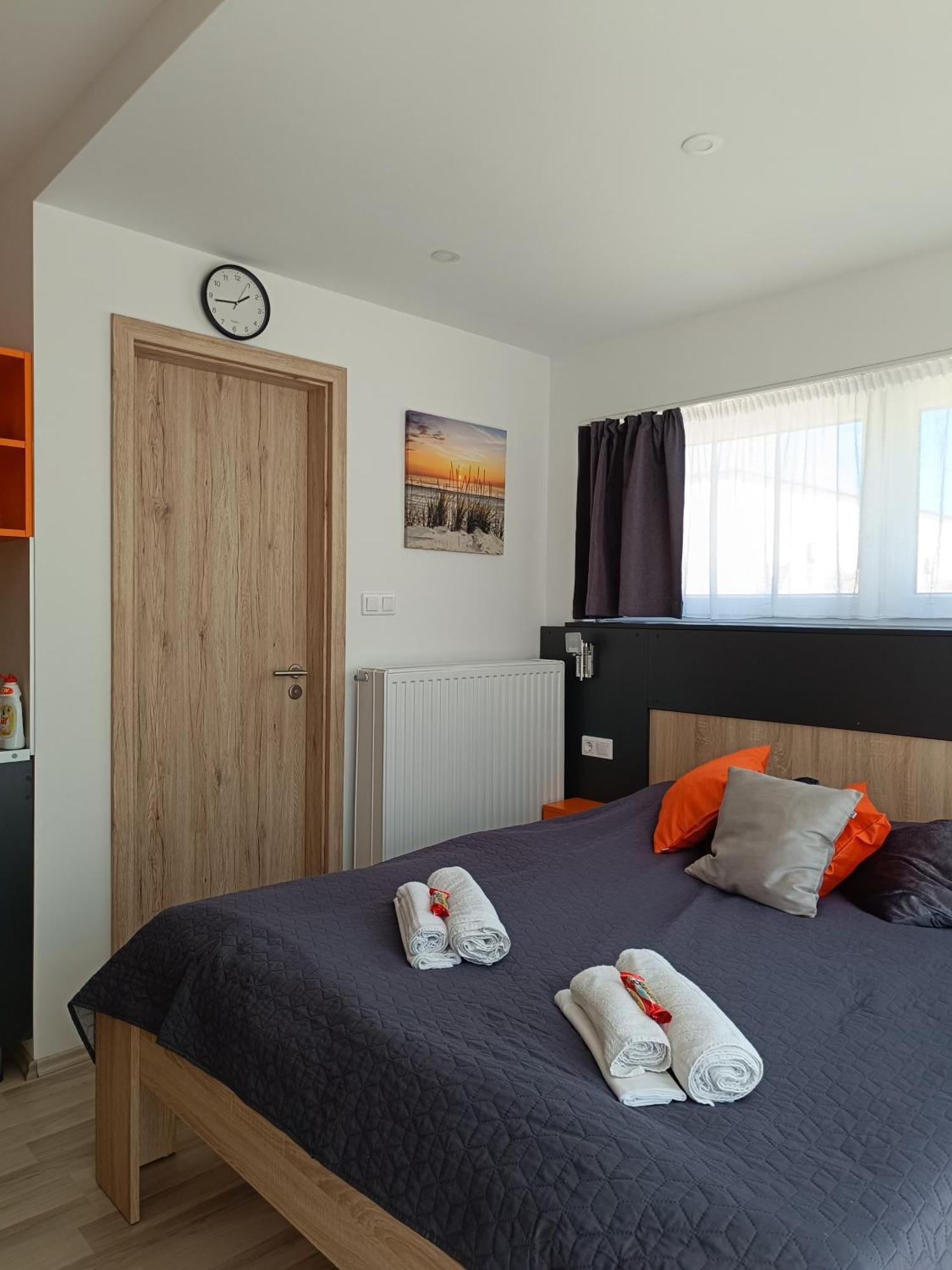 Ujhely Apartmanhaz Siofok Dış mekan fotoğraf