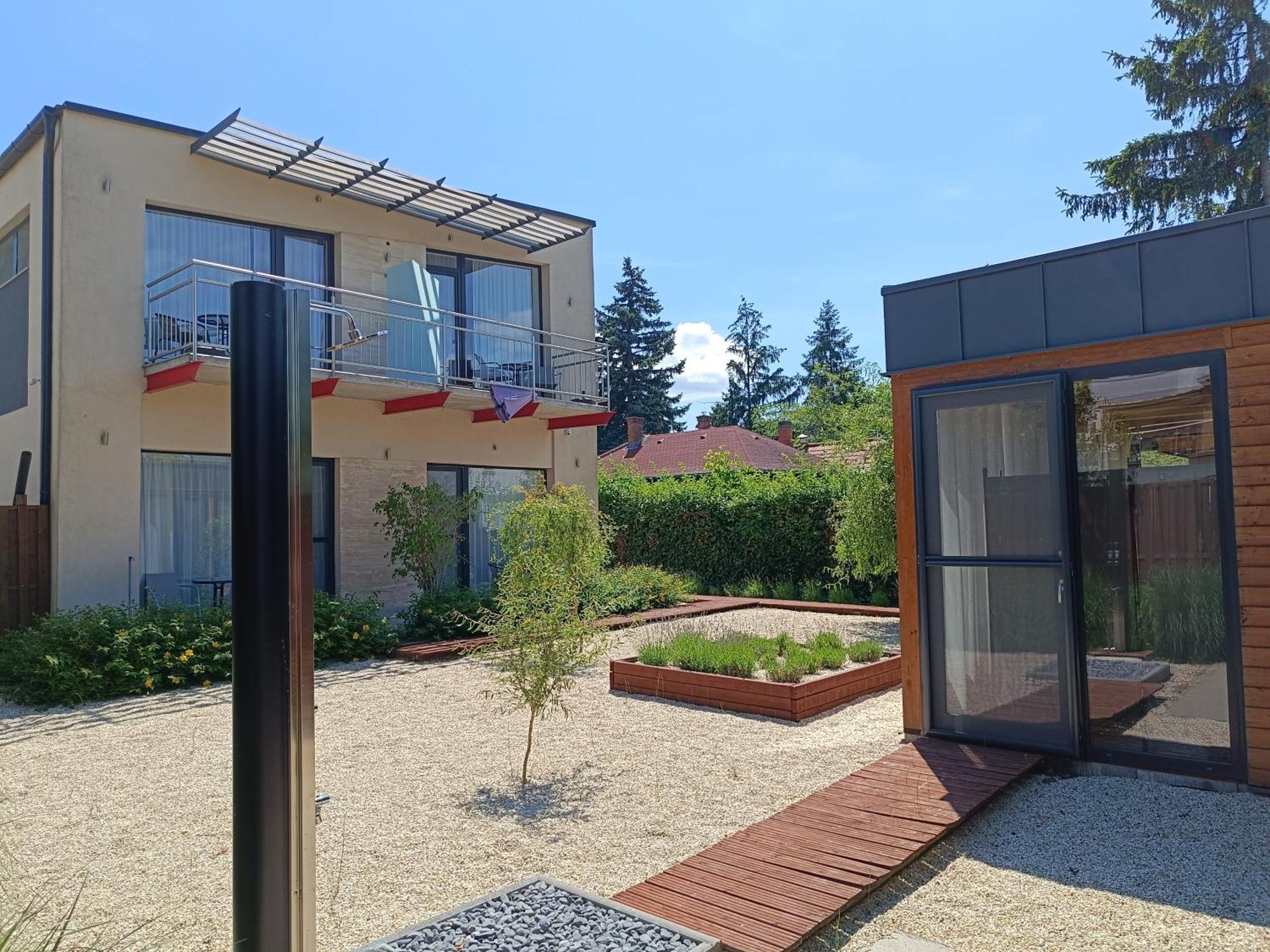 Ujhely Apartmanhaz Siofok Dış mekan fotoğraf