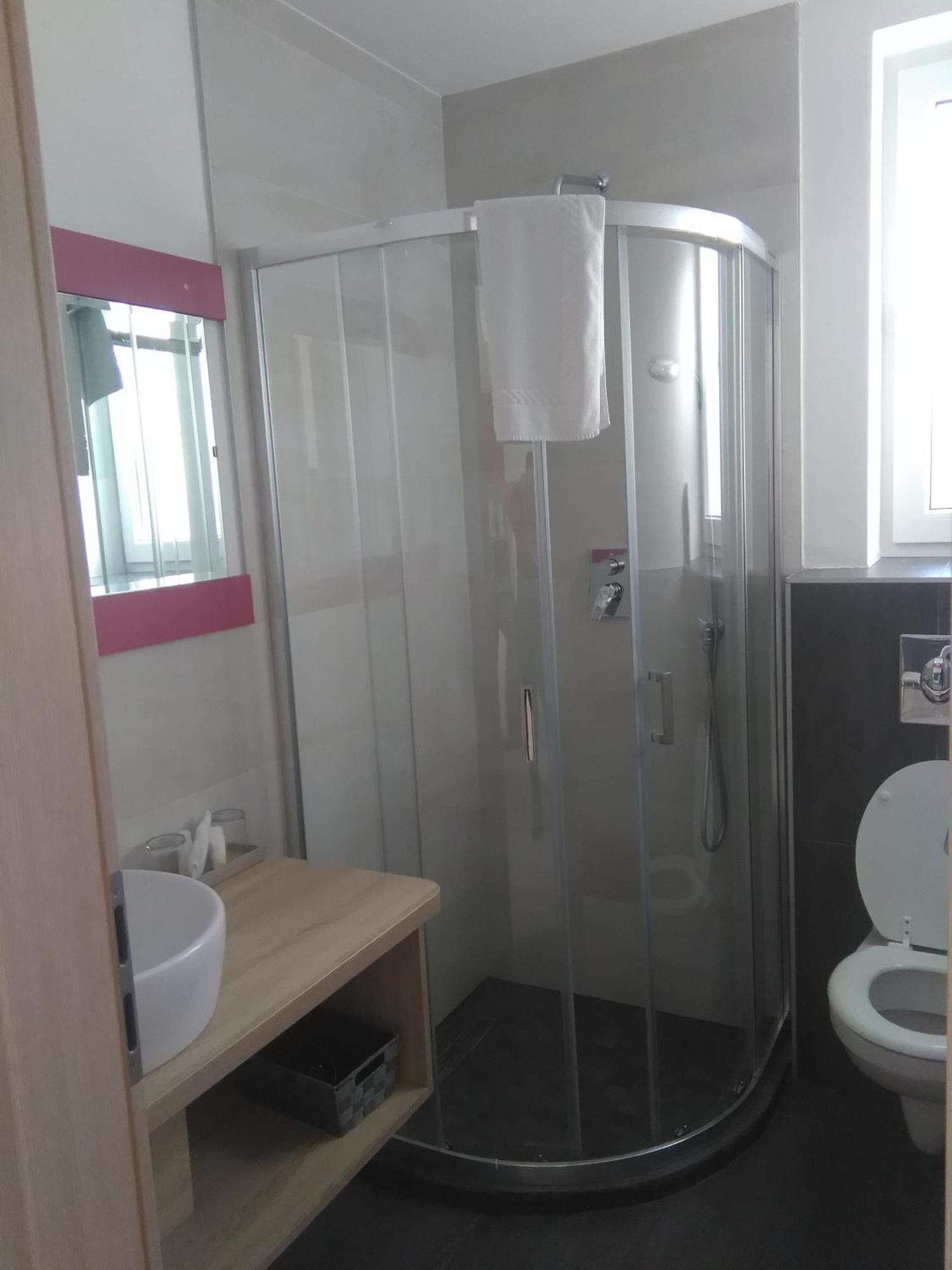 Ujhely Apartmanhaz Siofok Dış mekan fotoğraf